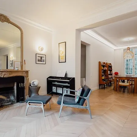 Veeve - Grace And Grandeur Apartment Paris